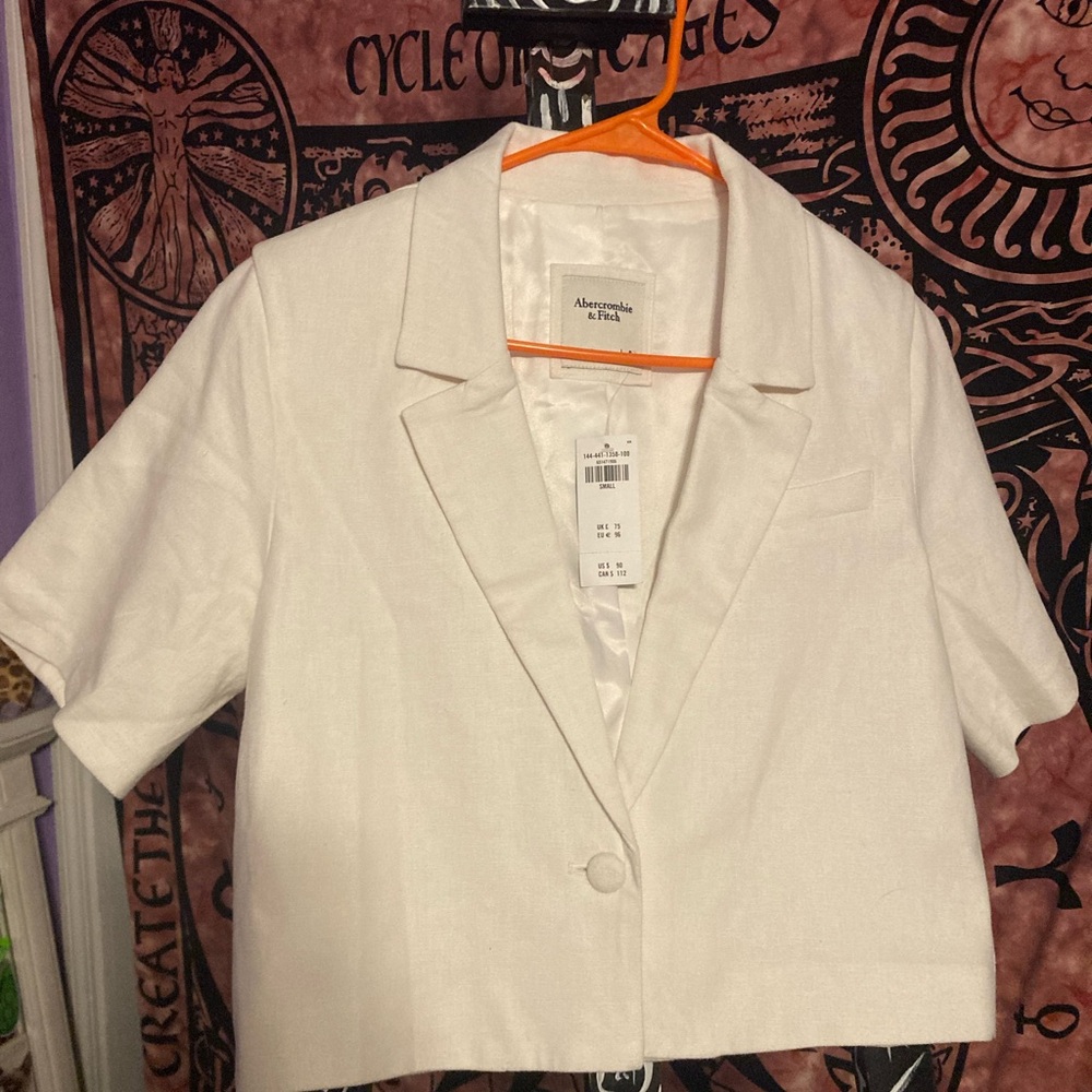 Abercrombie & Fitch Cream Blazer